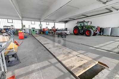 Foto - 11 Zimmer Halle in Dinkelscherben