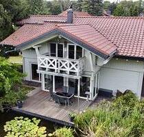 TRAUMHAFTES WOHNDOMIZIL IN FALKENSEE MIT RENDITE