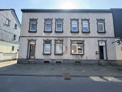 Foto - 9 Zimmer Mehrfamilienhaus, Wohnhaus zum Kaufen in Oberhausen