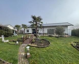 LANDVILLA, POOL, TROPISCHER GARTEN, EFFIZIENT - Weiskirchen