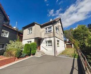 DIE GANZE FAMILIE UNTER EINEM DACH - Eisfeld