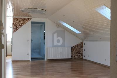 Foto - 3 Zimmer Dachgeschoßwohnung zur Miete in Obernburg am Main