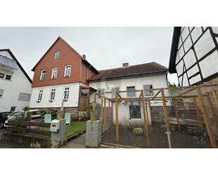 MODERNISIERT & AUSBAUFÄHIG  RUHIG GELEGEN - Hofgeismar