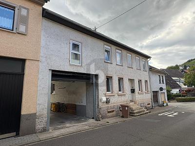 Foto - 9 Zimmer Mehrfamilienhaus, Wohnhaus in Bockenau