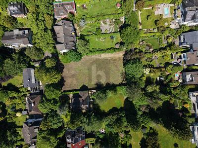 Foto - SELTENE GELEGENHEIT IN EXKLUSIVER VILLENLAGE