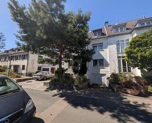 3 EINHEITEN WOHNEN & VERMIETEN - 877.000,00&nbsp;EUR Kaufpreis, ca.&nbsp; 234,00&nbsp;m&sup2;&nbsp;Wohnfl&auml;che in Köln (PLZ: 51107)