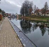 FLUßAUFWÄRTS IM BLICK - 249.000,00&nbsp;EUR Kaufpreis, ca.&nbsp; 152,00&nbsp;m&sup2;&nbsp;Wohnfl&auml;che in Plau am See (PLZ: 19395)