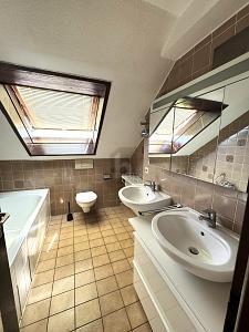Foto - Dachgeschoßwohnung mit 60,00 m&sup2; in Böblingen zur Miete