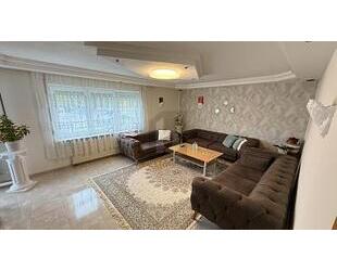 WOHNKOMFORT MIT ZWEI BALKONEN UND STELLPLATZ - Kassel