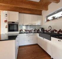 EXKLUSIVES WOHNJUWEL IN WÜSTENROT