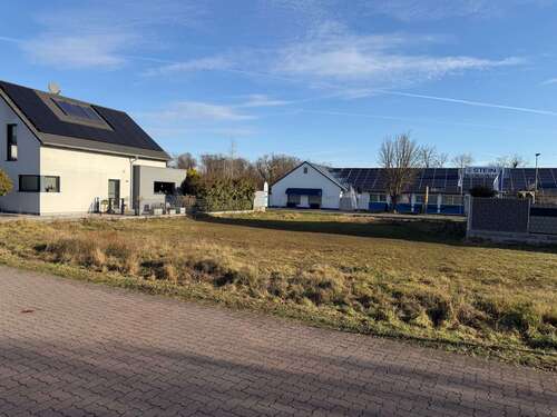 Foto - Grundstück zu verkaufen in Waldsee 379.000,00 € 515 m²