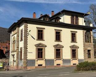 Charakter, Lage, Potenzial - vielseitige Einheit in denkmalgeschütztem Heidelberger Anwesen