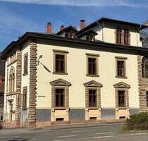 Charakter, Lage, Potenzial - vielseitige Einheit in denkmalgeschütztem Heidelberger Anwesen