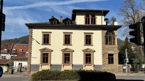 Hausansicht mi - 5 Zimmer Etagenwohnung zum Kaufen in Heidelberg