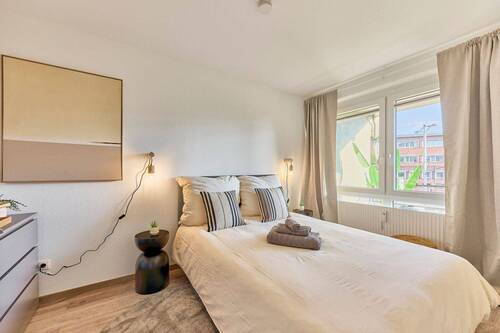 04 Schlafzimmer (2) - 