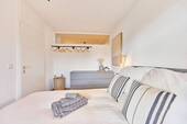 04 Schlafzimmer (4) - 