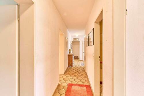 Flur - 4 Zimmer Etagenwohnung zum Kaufen in Heidelberg