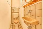 Toilette - Etagenwohnung mit 100,00 m&sup2; in Heidelberg zum Kaufen