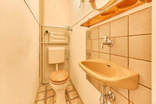 Toilette - Etagenwohnung mit 100,00 m&sup2; in Heidelberg zum Kaufen