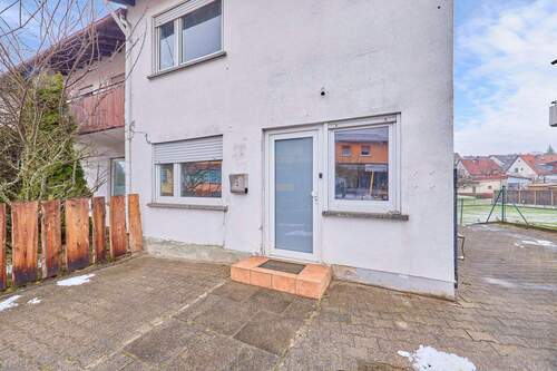 Aussen_Haus-Eingang vorne - 