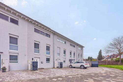 Hausansicht - Modern. Effizient. Familienfreundlich - Ihr neues Zuhause in Mannheim Sandhofen