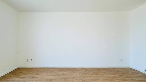 Wohn- Esszimmer - 2 Zimmer Etagenwohnung zum Kaufen in Heidelberg