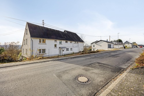 Haus Straßenansicht - Einfamilienhaus mit 190,00 m² in Stockum-Püschen zum Kaufen