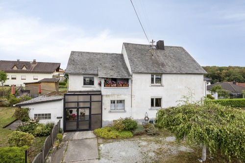 Einfamilienhaus Vorderansicht - 