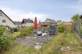 Garten vorn seitlich - 