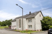 Strassenansicht von rechts - 