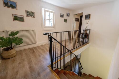 Zu den Zimmern.... - 