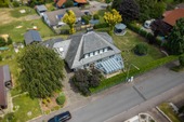 Perspektivansicht von vorn - 7 Zimmer Einfamilienhaus zum Kaufen in Ebernhahn