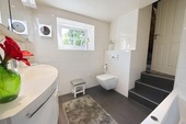 Modernes Tageslichtbad - 