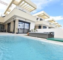 Haus in Los Montesinos, Alicante