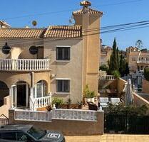 Stadthaus in Villamartin, Alicante