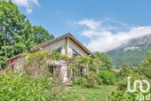 Foto - Haus in Rencurel, Isere - 230.000,00 EUR Kaufpreis, ca.  2.487,00 m²