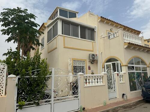 Foto - Haus in Villamartin, Alicante - 212.000,00&nbsp;EUR Kaufpreis, ca.&nbsp; 110,00&nbsp;m&sup2;