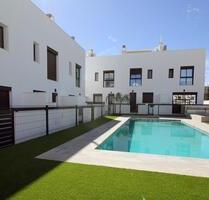 Haus in Pilar de la Horadada, Alicante