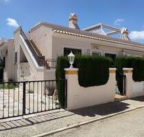 Stadthaus in Villamartin, Alicante