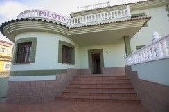 Foto - Haus in Torrevieja, Alicante - 550.000,00&nbsp;EUR Kaufpreis, ca.&nbsp; 400,00&nbsp;m&sup2;