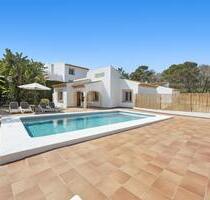 Haus in Javea, Alicante - 362.750,00&nbsp;EUR Kaufpreis, ca.&nbsp; 400,00&nbsp;m&sup2; in Javea (PLZ: )