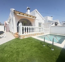 Haus in Villamartin, Alicante - 279.995,00&nbsp;EUR Kaufpreis, ca.&nbsp; 200,00&nbsp;m&sup2; in Villamartin (PLZ: )