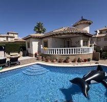 Haus in Villamartin, Alicante - 399.995,00&nbsp;EUR Kaufpreis, ca.&nbsp; 425,00&nbsp;m&sup2; in Villamartin (PLZ: )