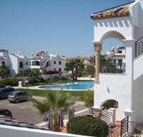 Stadthaus in Villamartin, Alicante