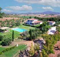 Haus in Capalbio, Grosseto - 2.000.000,00 EUR Kaufpreis, ca. 4,00 m² in Capalbio (PLZ: ) Haus in Capalbio, Grosseto - 2.000.000,00 EUR Kaufpreis, ca. 4,00 m² in Capalbio (PLZ: )