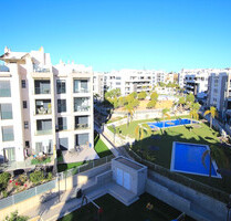 Penthouse in Villamartin, Alicante