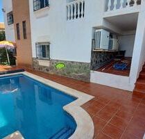 Haus in Torrox, Malaga - 425.000,00&nbsp;EUR Kaufpreis, ca.&nbsp; 241,00&nbsp;m&sup2; in Torrox (PLZ: )