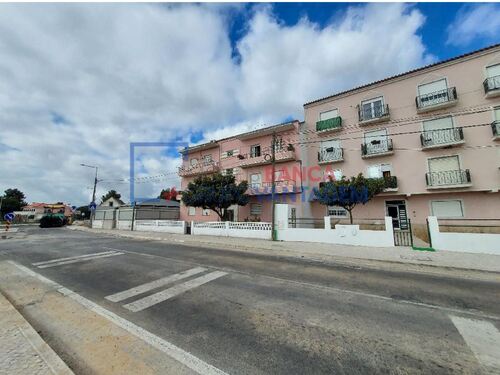 Foto - Wohnung in Palmela, Setubal - 115.000,00&nbsp;EUR Kaufpreis, ca.&nbsp; 138,00&nbsp;m&sup2;