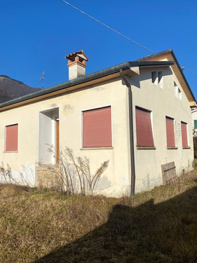 Foto - Einfamilienhaus in Follina zum Kaufen