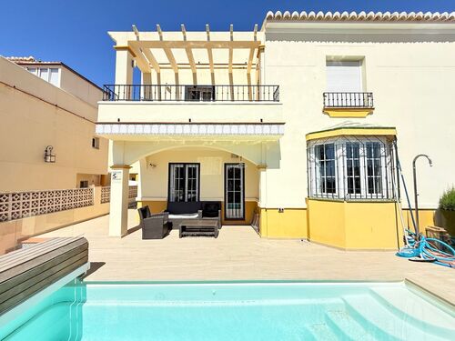 Foto - 5 Zimmer Einfamilienhaus in Caleta De Velez